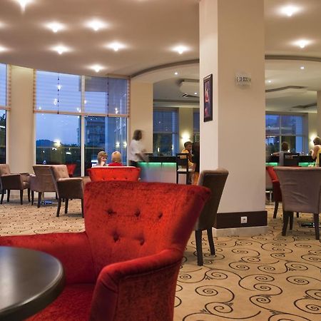 Mg White Lilyum Otel Kemer Dış mekan fotoğraf