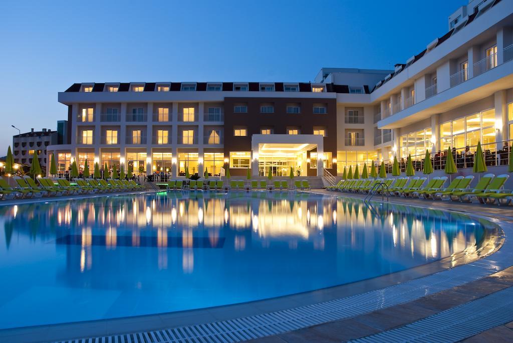 Mg White Lilyum Otel Kemer Dış mekan fotoğraf
