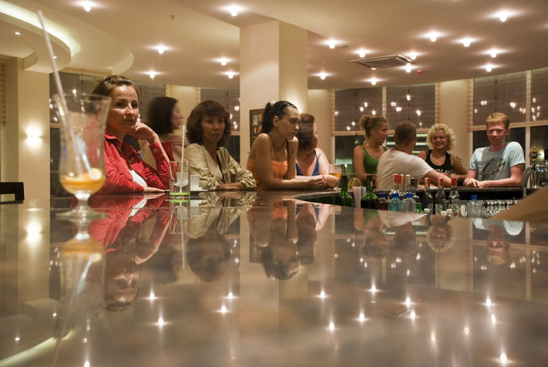 Mg White Lilyum Otel Kemer Dış mekan fotoğraf